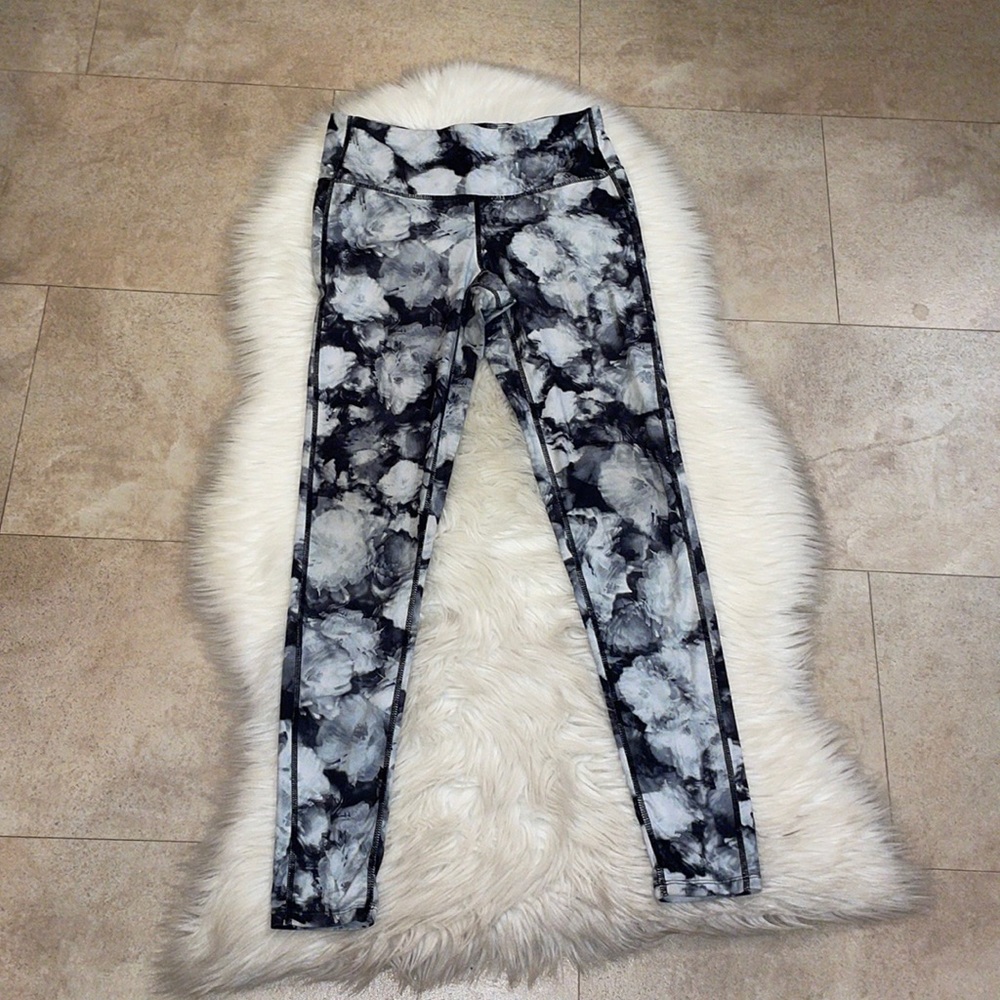 Athleta Floral Crush Chaturanga Leggings - Picture 3 of 8